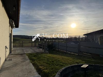 Maison - 93 m² - 4 pièces