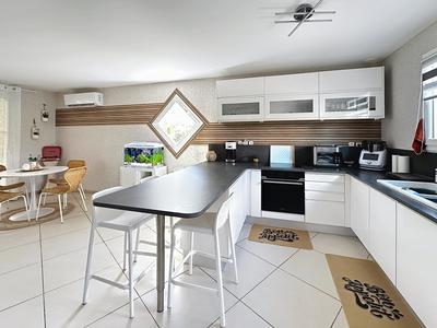 Maison - 155 m² - 7 pièces