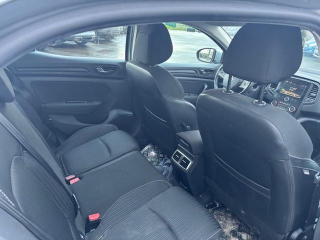 Renault Mégane IV Berline Business Energy TCe 100