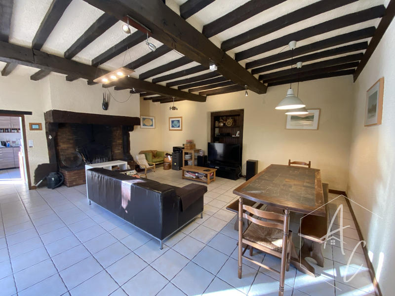 Maison - 190 m² - 7 pièces