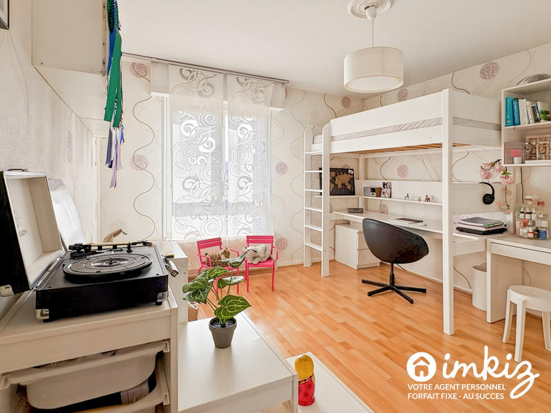 Appartement - 111 m² - 5 pièces