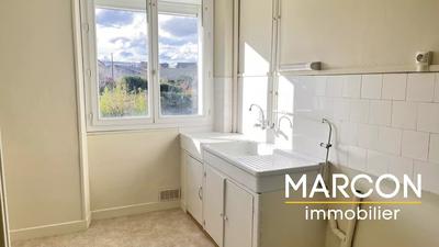 Appartement - 87 m² - 3 pièces