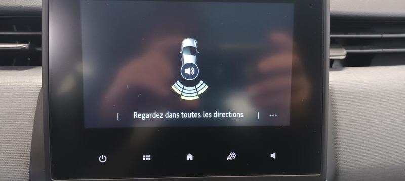 Renault Clio V Blue dCi 100 ch Gsr2 Evolution