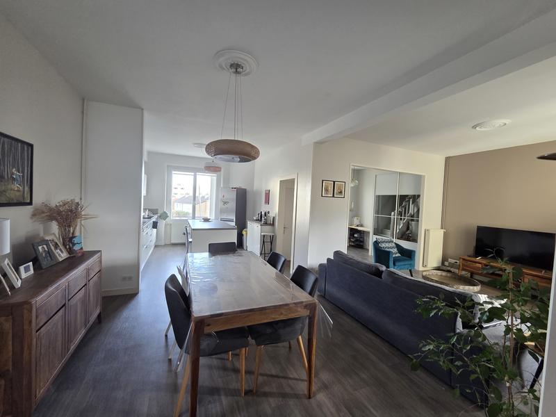 Maison - 114 m² - 7 pièces