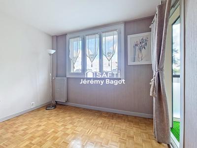 Appartement - 88 m² - 4 pièces