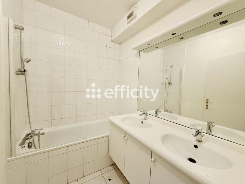 Appartement - 146 m² - 6 pièces