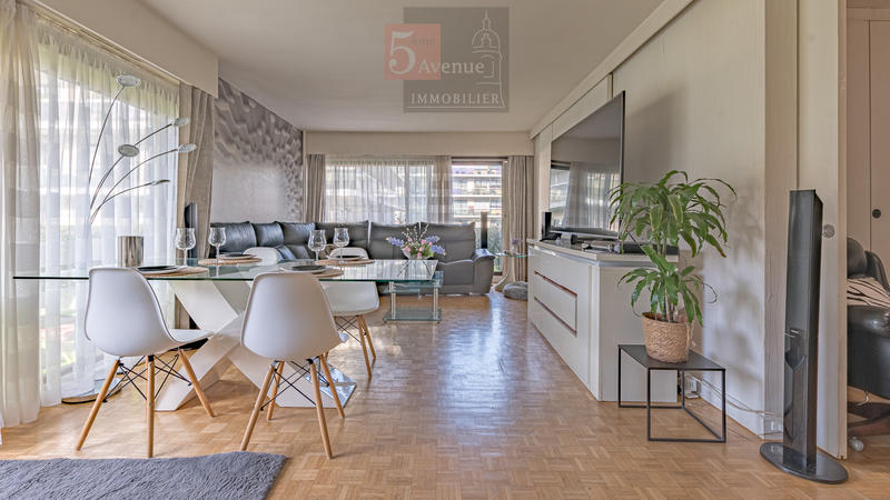 Appartement - 110 m² - 6 pièces