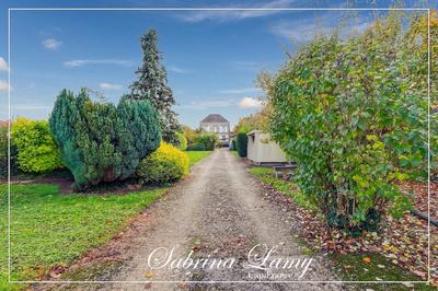 Maison de maîtres - 164 m² - 8 pièces