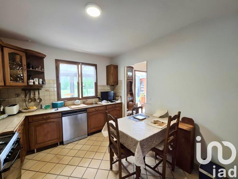 Maison - 140 m² - 7 pièces