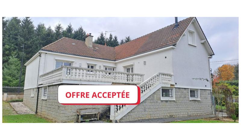 Maison - 242 m² - 6 pièces
