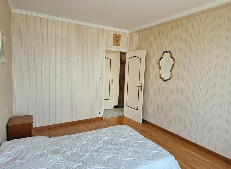 Maison - 153 m² - 8 pièces