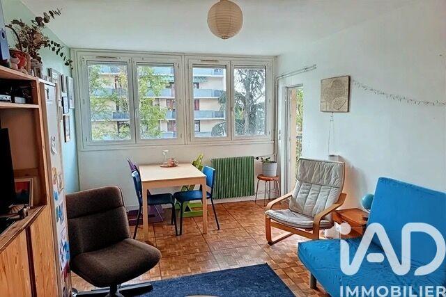 Appartement - 55 m² - 3 pièces