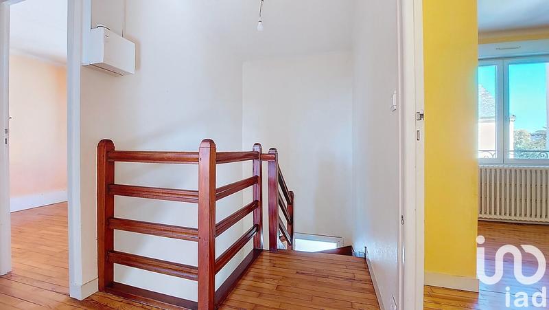 Maison - 132 m² - 8 pièces