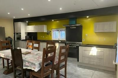 Propriété - 95 m² - 5 pièces