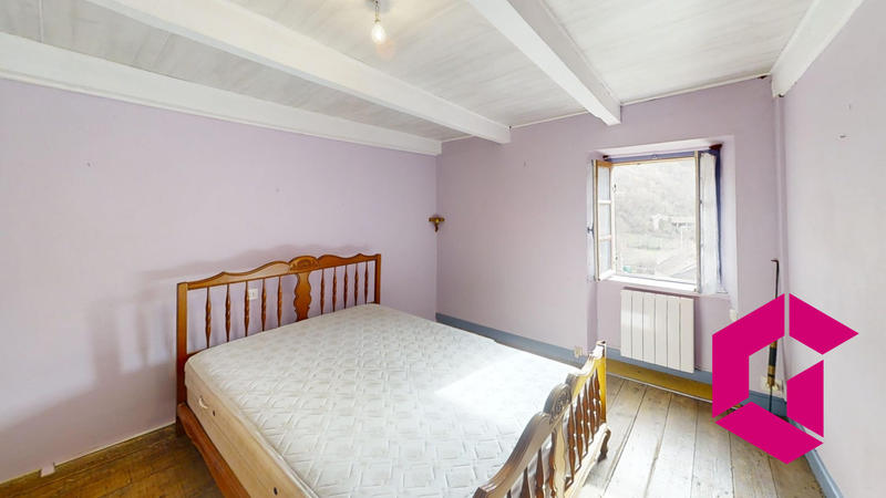 Maison ancienne - 91 m² - 4 pièces