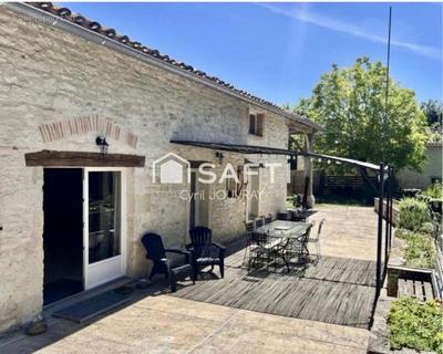 Maison - 262 m² - 6 pièces