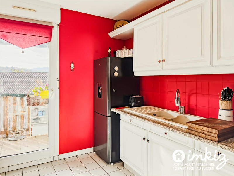 Appartement - 75 m² - 3 pièces