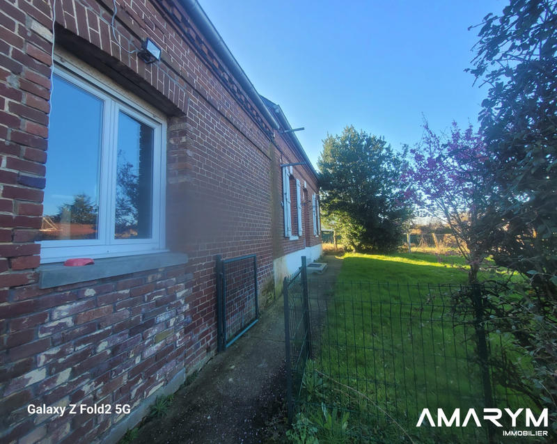 Maison - 95 m² - 9 pièces