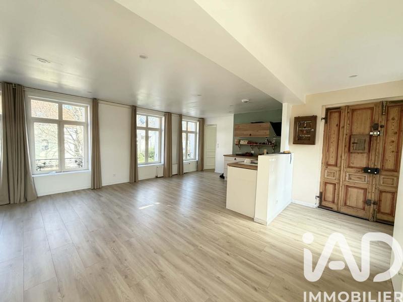 Maison - 227 m² - 5 pièces