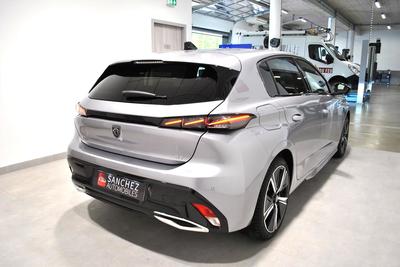 Peugeot 308 III 1.2 Puretech 130 Eat8 Gt