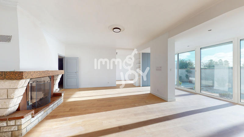 Maison - 156 m² - 6 pièces