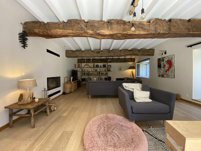 Maison - 245 m² - 5 pièces