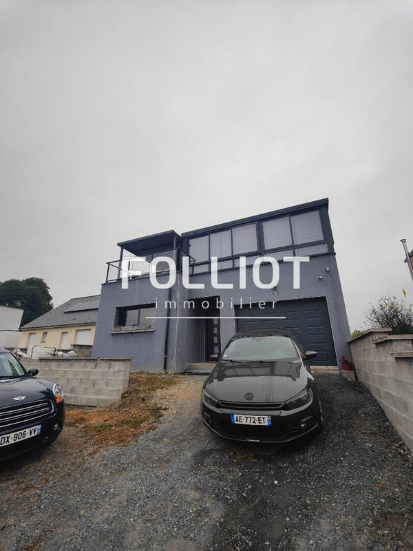 Maison - 203 m² - 6 pièces