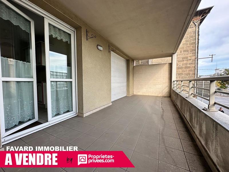 Appartement - 100 m² - 4 pièces