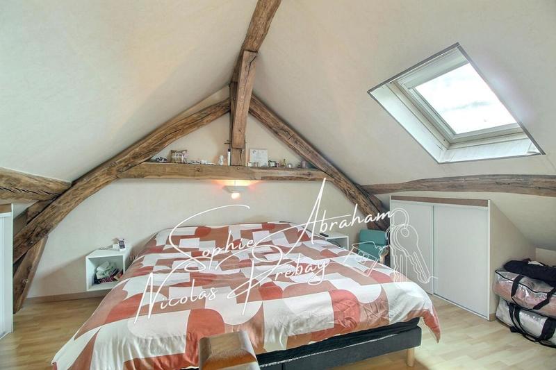 Maison - 92 m² - 5 pièces