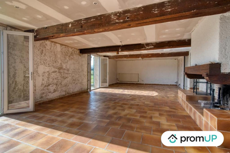 Maison ancienne - 371 m² - 4 pièces