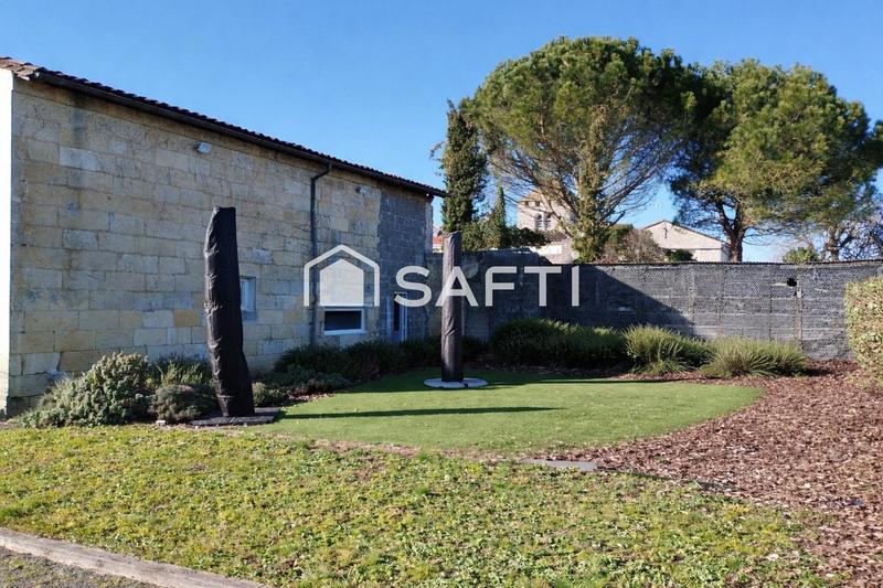 Maison - 400 m² - 8 pièces