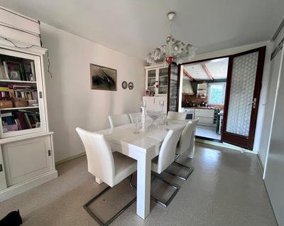 Maison - 88 m² - 5 pièces