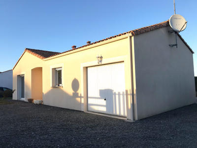 Maison - 93 m² - 5 pièces