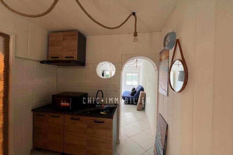 Maison - 140 m² - 9 pièces