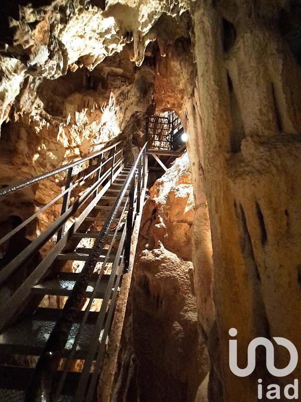 Maison - 200 m² - 10 pièces