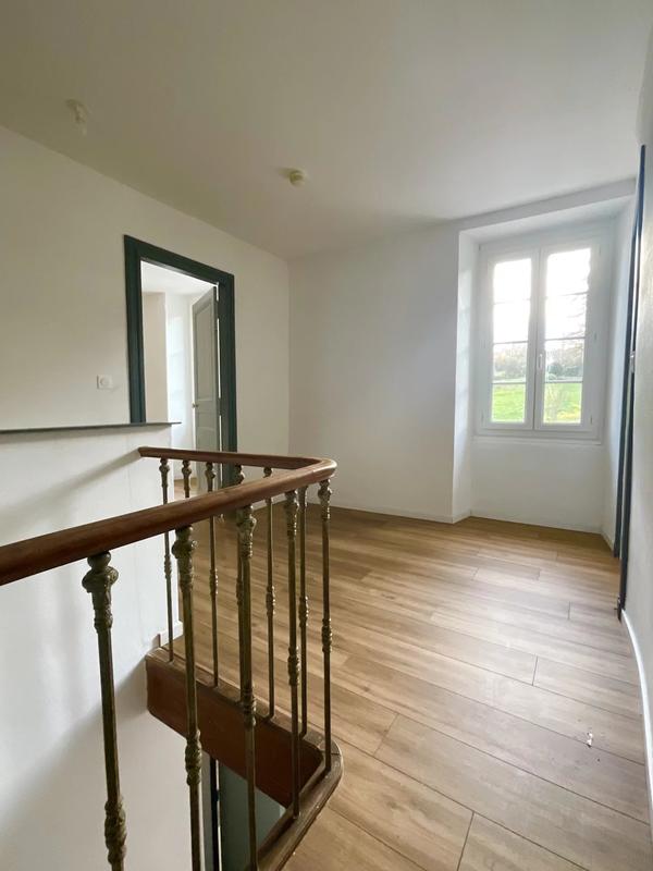 Maison de village - 165 m² - 6 pièces