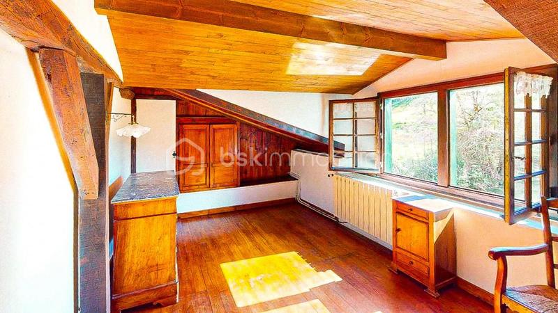 Moulin - 128 m² - 6 pièces