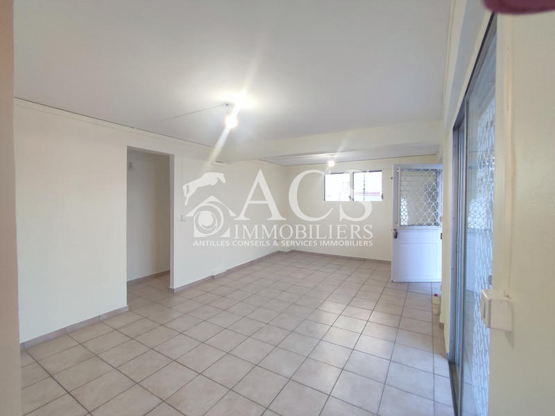 Appartement - 70 m² - 4 pièces