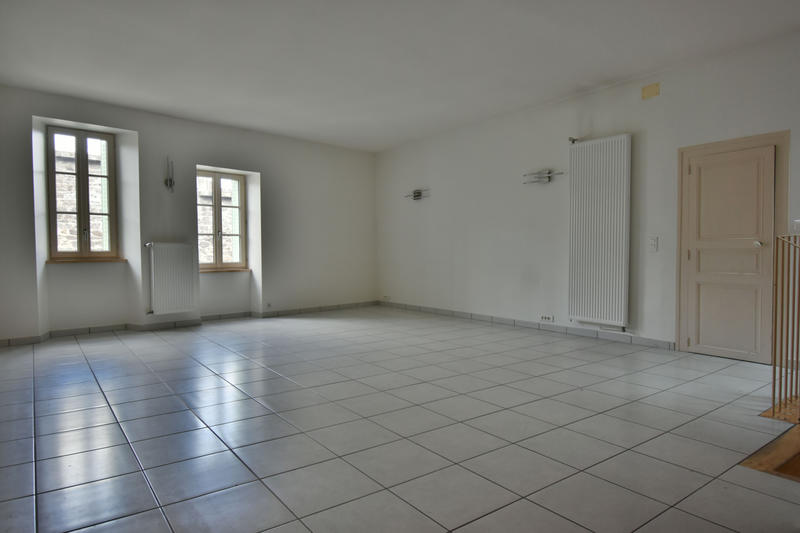 Maison de village - 186 m² - 6 pièces