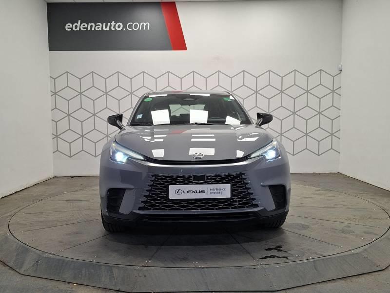 Lexus Lbx 2wd Business