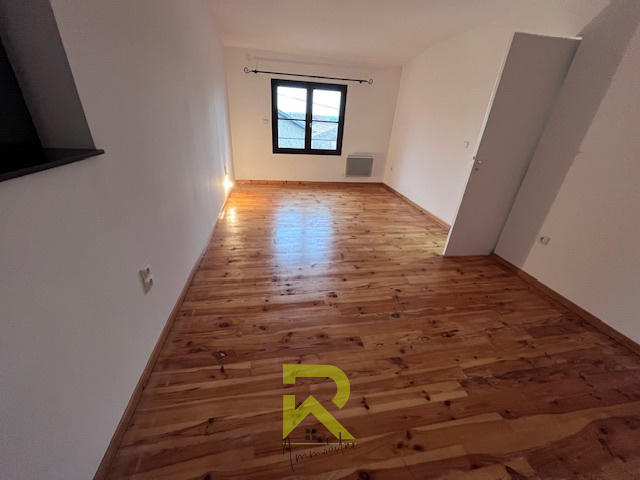 Maison de village - 96 m² - 3 pièces