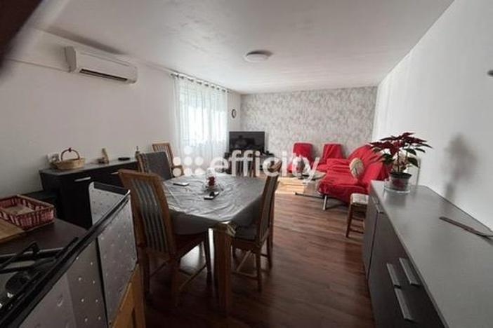 Maison - 84 m² - 3 pièces