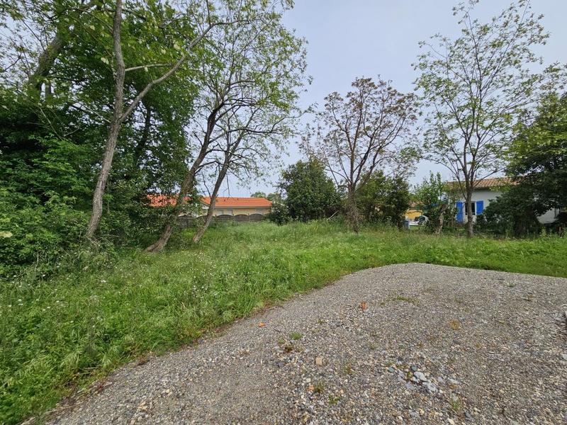 Terrain constructible - 450 m²