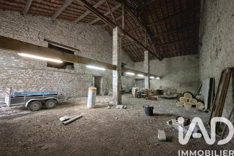 Maison de campagne - 301 m² - 9 pièces