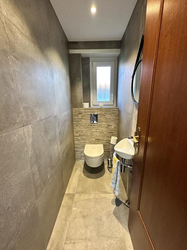 Maison - 211 m² - 8 pièces