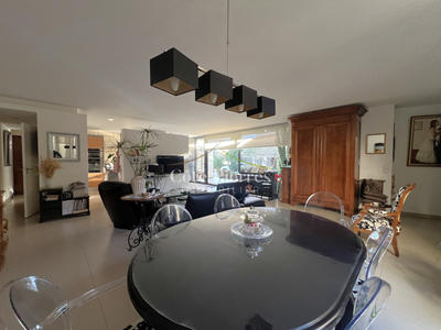 Maison - 112 m² - 5 pièces