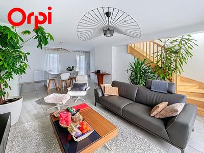 Duplex - 105 m² - 4 pièces