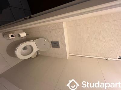 Chambre - 13 m² - 1 pièce