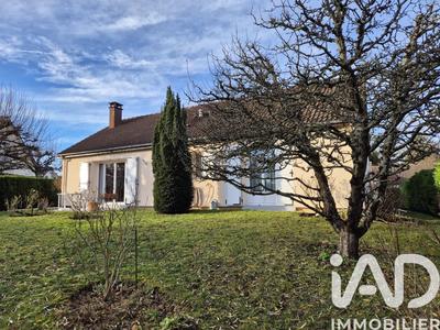 Maison - 102 m² - 5 pièces