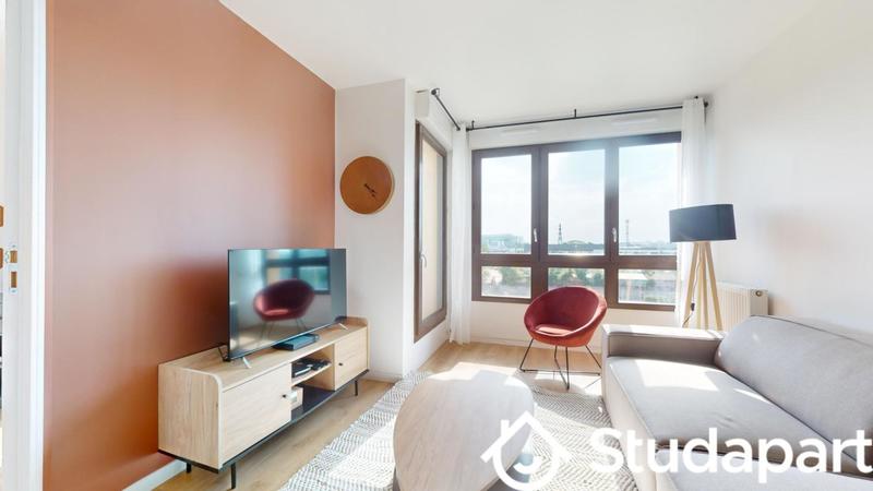 Chambre - 14 m² - 1 pièce